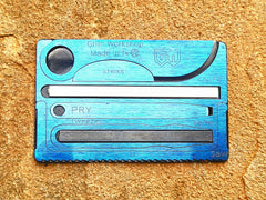 Hot Shot Fire Card: Survival Knife with Fire Starter Card