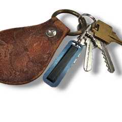 Hot Shot Micro Tool: Keychain Ferro Rod Firestarter