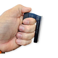 Firefly Blade: Credit Card Knife for Your Wallet