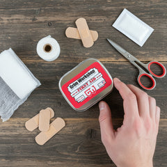 First Aid PAK Tin: Pocket First Aid Kit Steel Tin