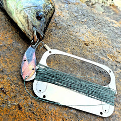 Pocket Fishing Kit : Handline Reel and Survival Fishing Kit