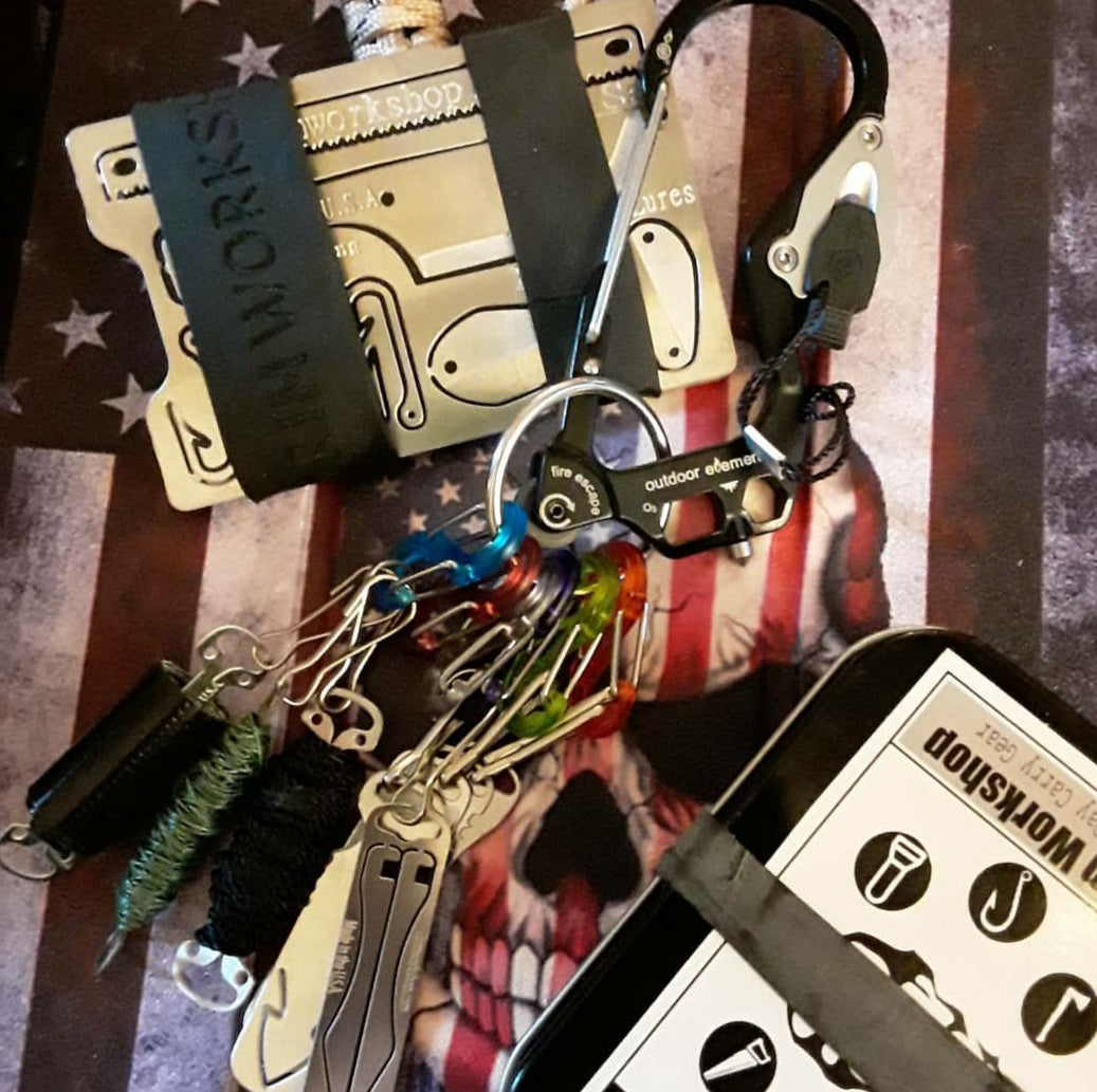Grim Minimalist Survival Wallet : Multi Tool Wallet with Survival Kit