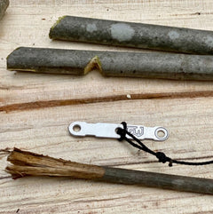 Jamie Burleigh Survival Trapping Kit and trap tool survival card multi tool