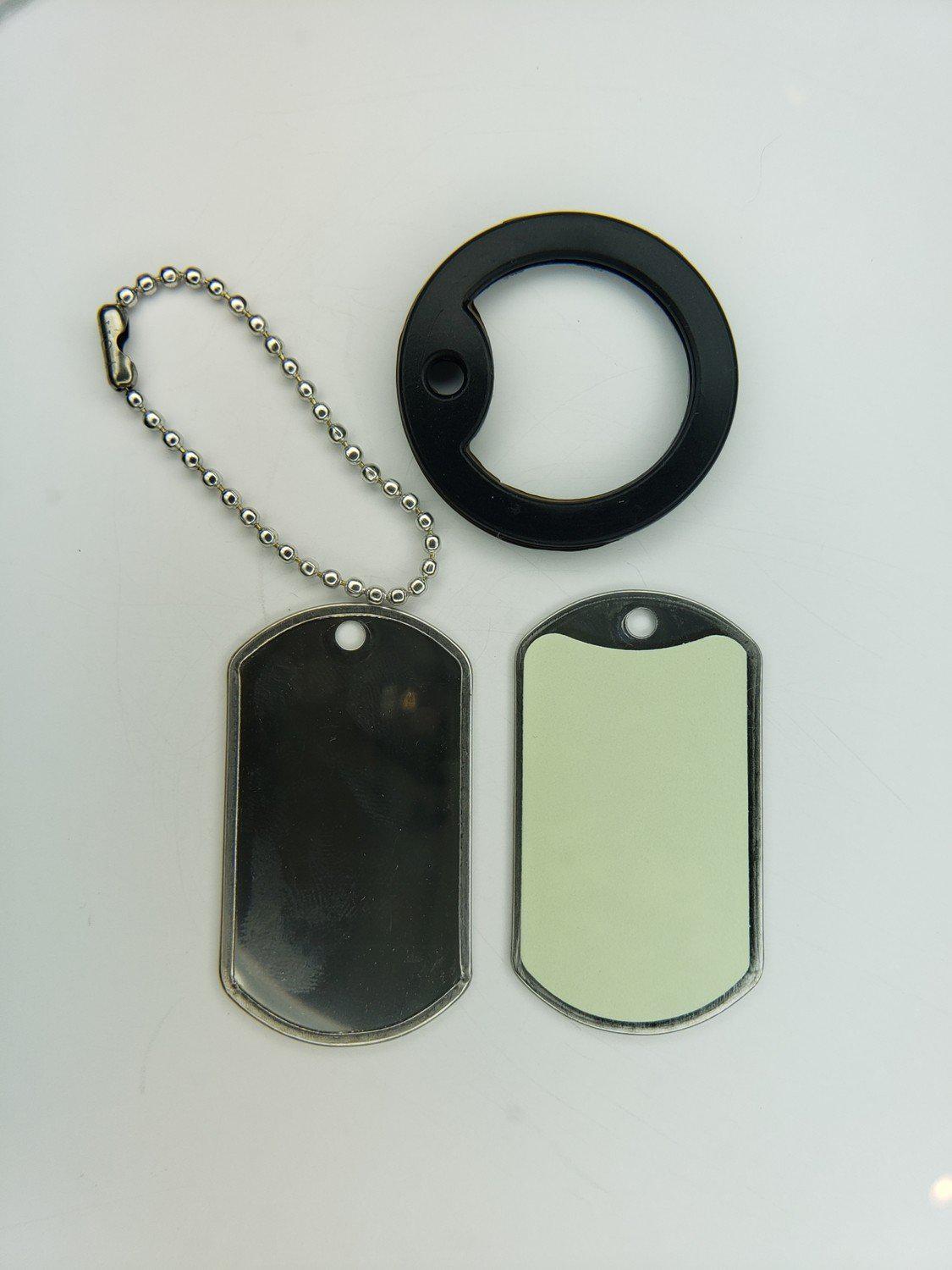 Wear an Emergency Signal around your Neck: Reflective and Glow in the Dark Dog Tag