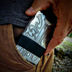 An EDC  Wallet That’s a Survival Kit : The Grim Workshop EDC Survival Wallet