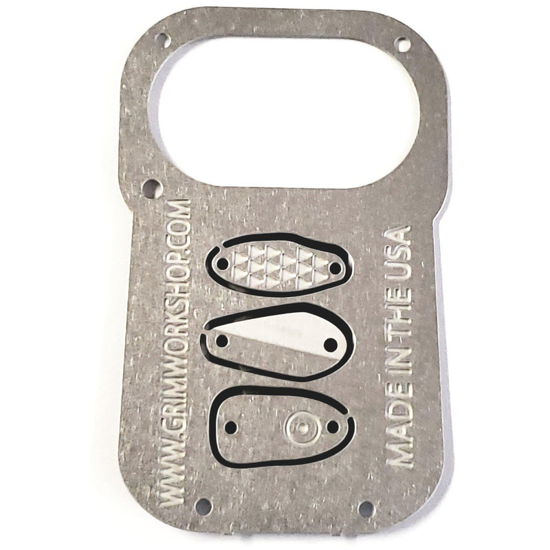 Hand Caster Fishing Card 2 finger version-Grimworkshop-bugoutbag-bushcraft-edc-gear-edctool-everydaycarry-survivalcard-survivalkit-wilderness-prepping-toolkit