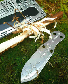 Wayne Russell from alone Kullcraven 11 in 1 credit card tool multi tool survival card